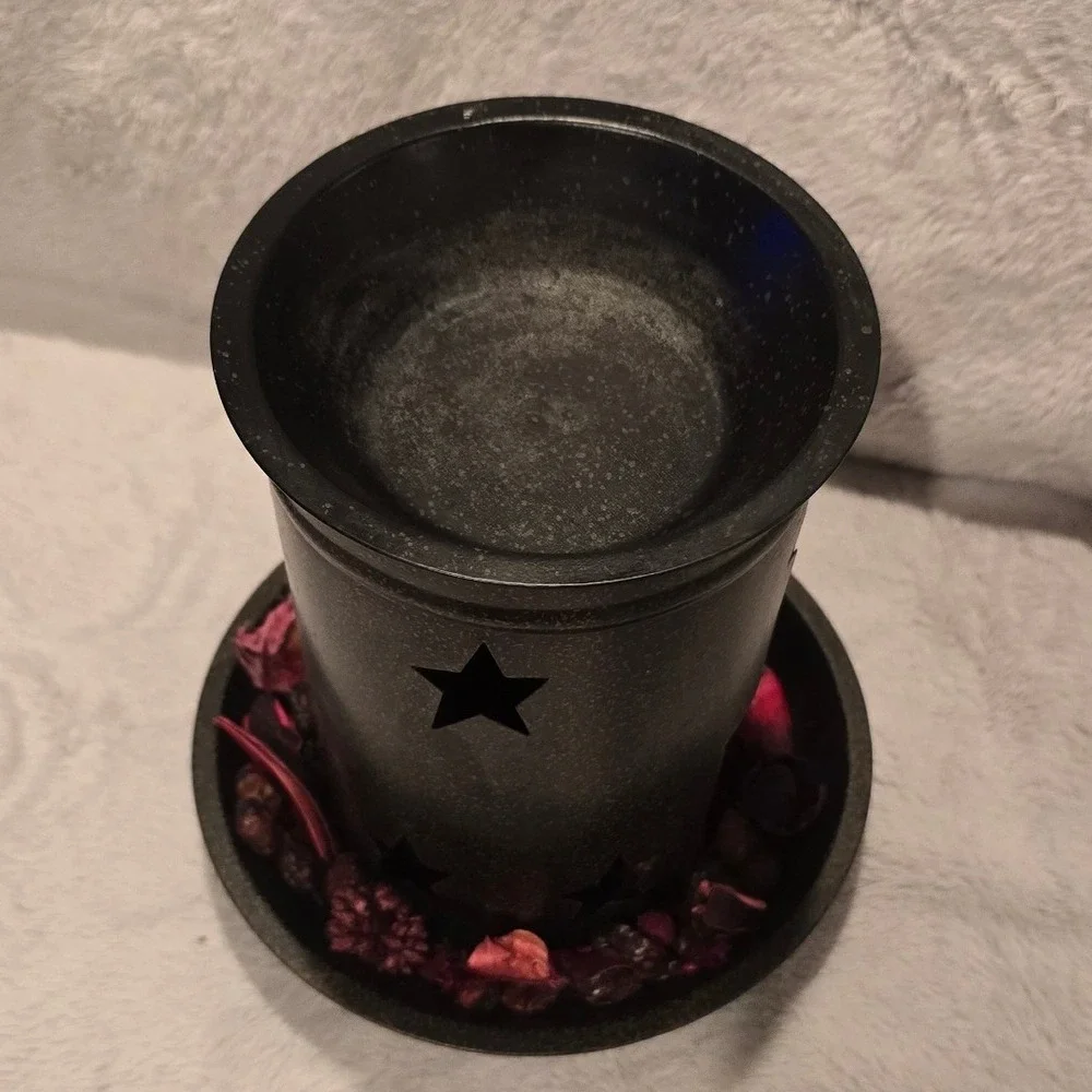 Primitive Black Metal Star Cutout Wax Warmer Tea Light Candle Holder Saucer Set